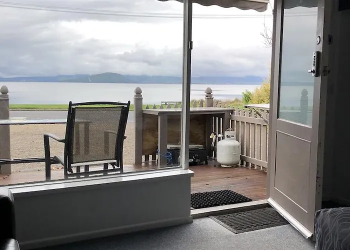 Lakeview Small